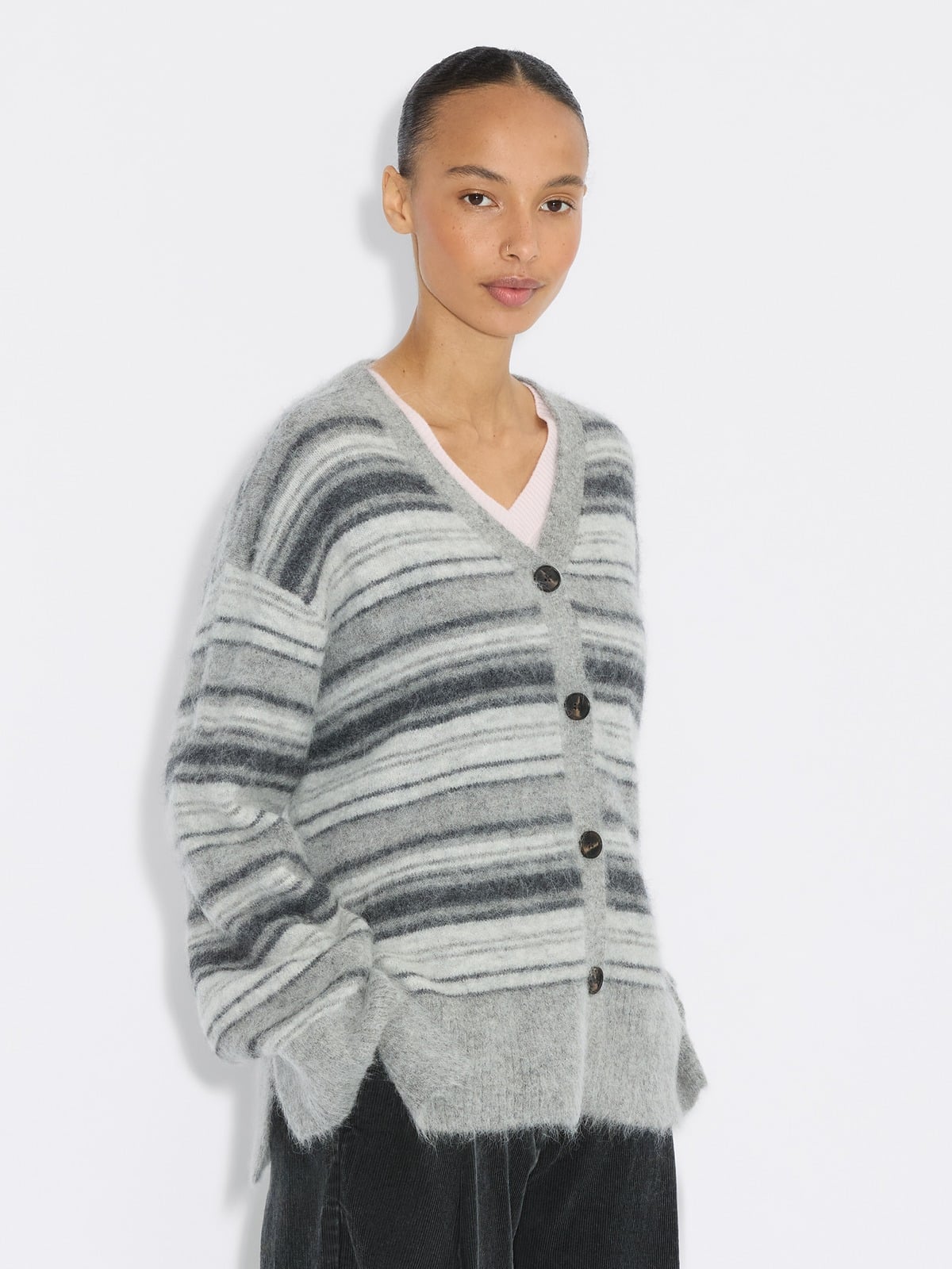 専用、Gradient Stripe Wide Cardigan / Gray Gradient Stripe Wide Cardigan Gray – A ZOBJECT