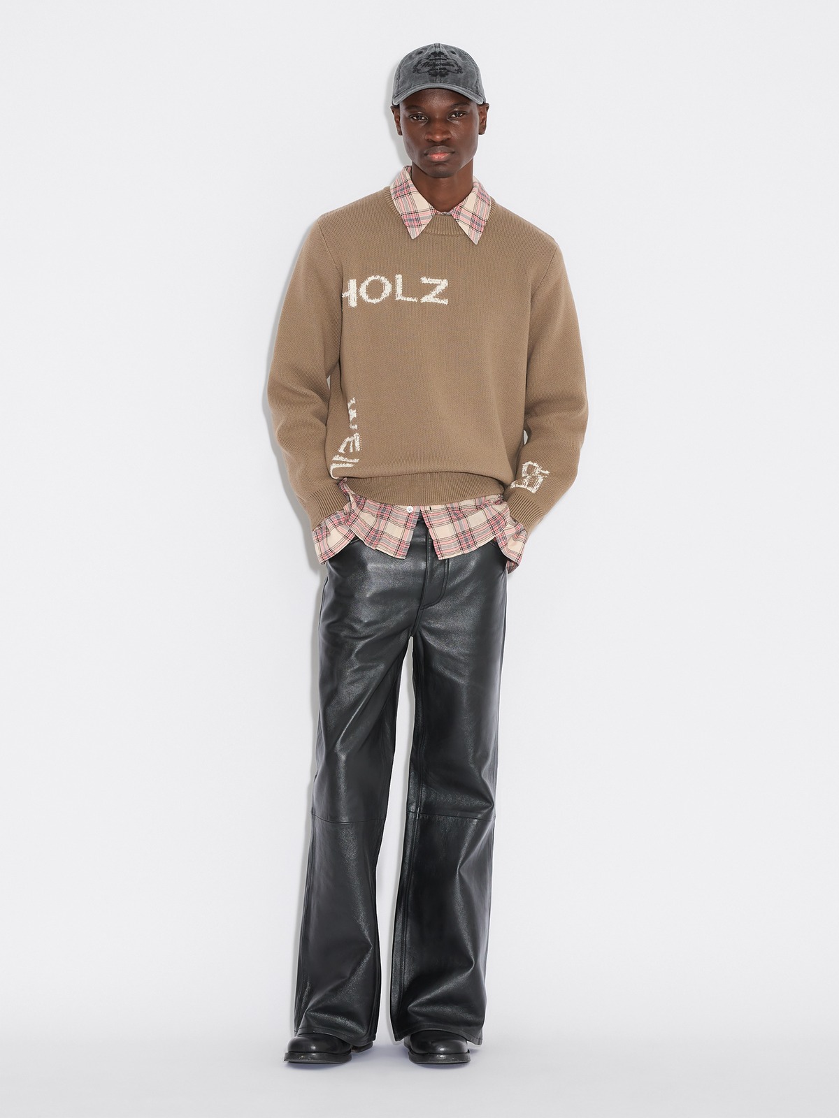 hazama アイコン・ウォーホル・カットソー Haza Summer Logo Crewneck - Beige - Holzweiler