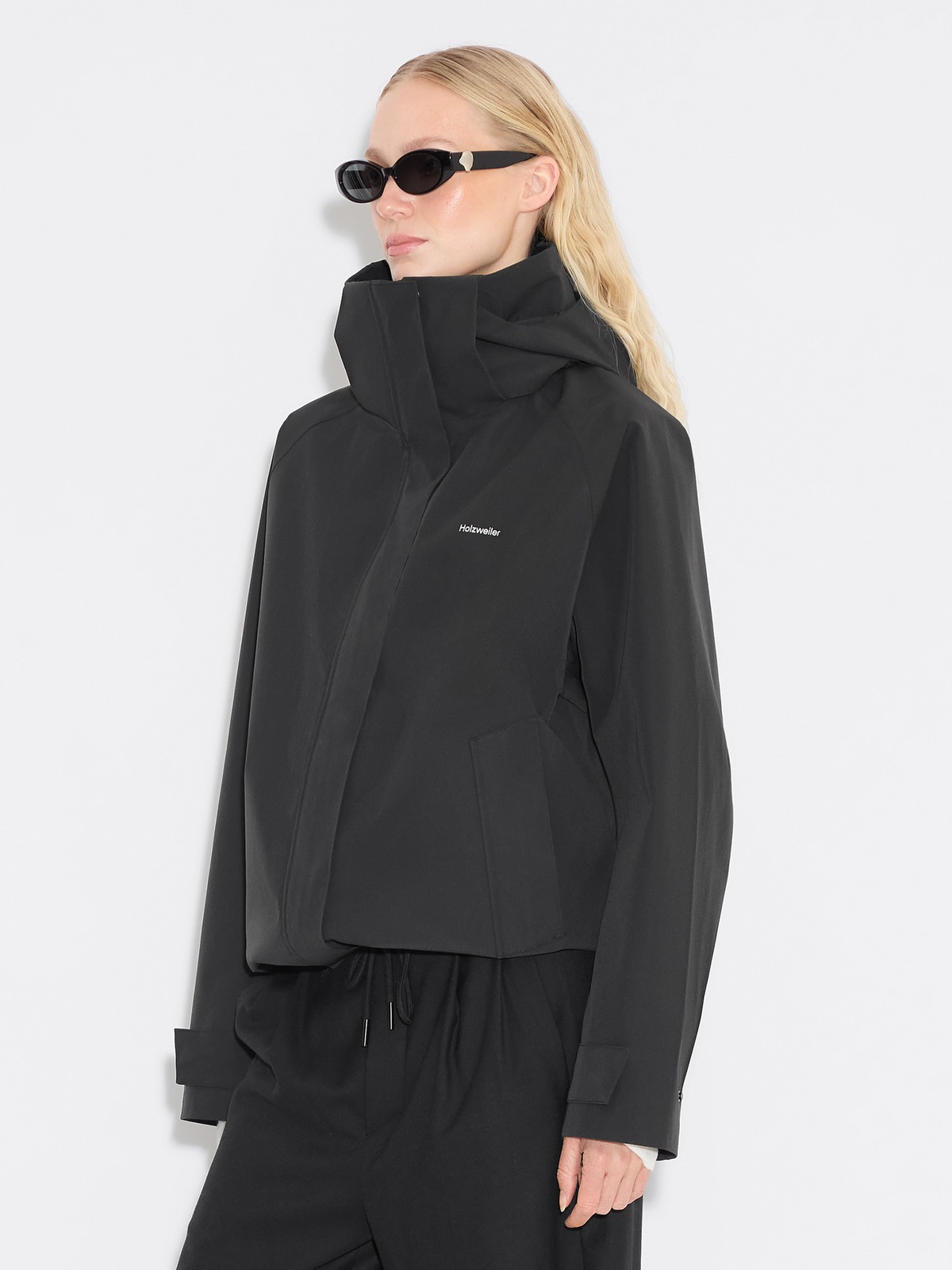 Flow Rain Jacket - Black - Holzweiler